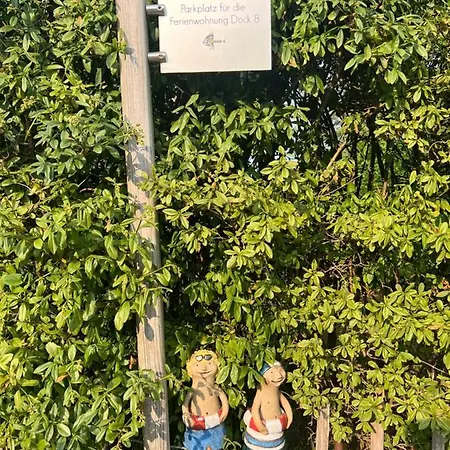 Dock 8 Strande: 50m Bis Zum U. Der Promenade Apartmán